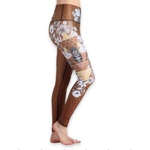 Yoga Democracy Beeloved Leggings Bumble Bee Floral Honeycomb XS